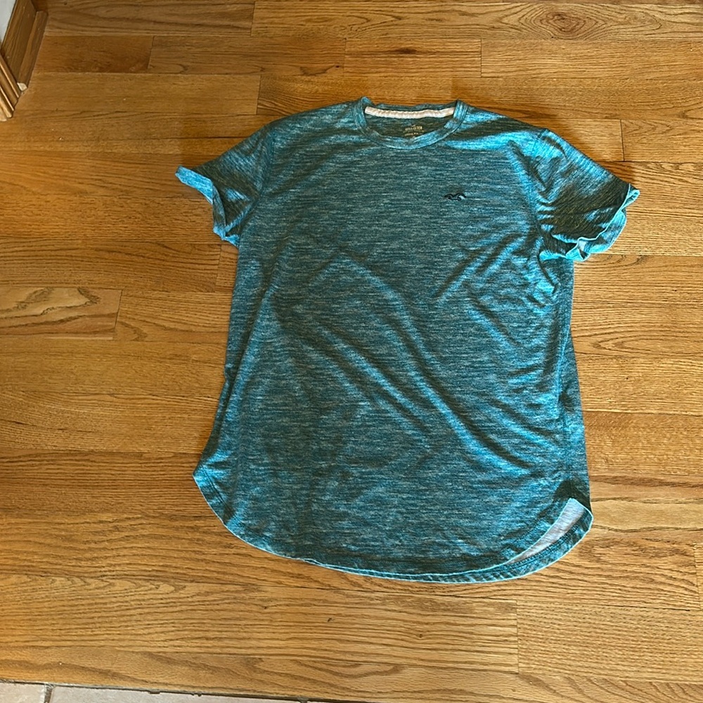 Hollister Blue Crew Neck Men's Shirt size large